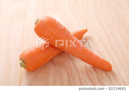 Carrots	 82214683