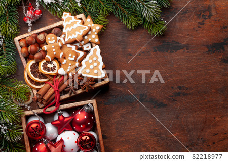 Christmas card with gingerbread decor, cookies and spices Christmas card with gingerbread decor, cookies and spices 82218977