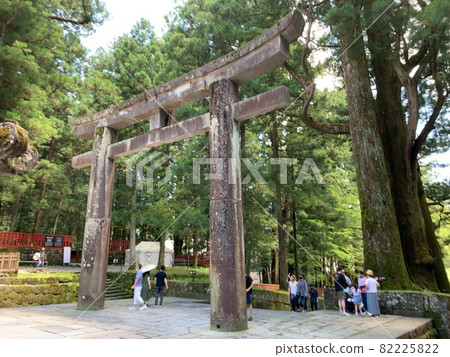 日光東照宮正門前 日光東照宮正門前 82225822