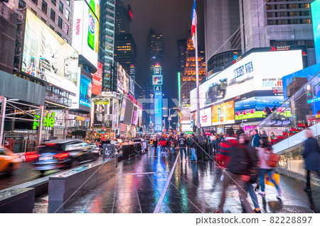 “紐約”時代廣場，世界中心 82228897