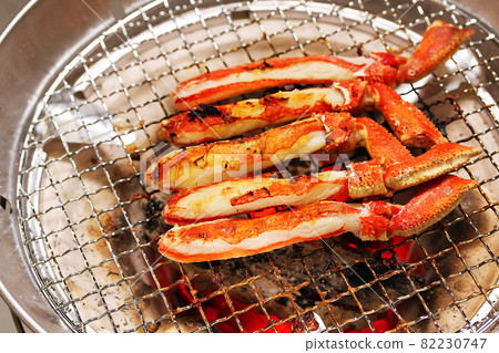 Grilled crab legs Grilled crab legs 82230747