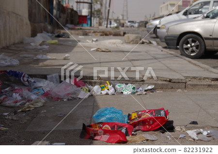 [Jordan] Zarqa, plastic waste abandoned on the street of the bus terminal 82231922