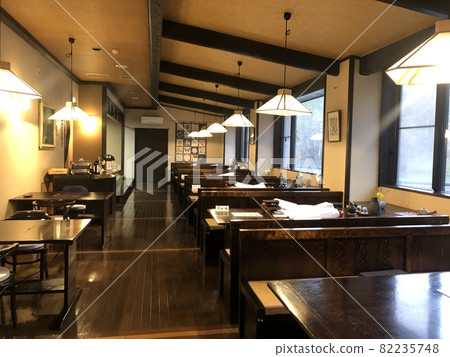 Ryokan retro Japanese modern restaurant dining room Ryokan retro Japanese modern restaurant dining room 82235748