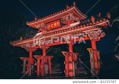 守禮門在晚上 08 守禮門在晚上 08 82235787