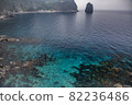 This is a picture of the sea. 82236486