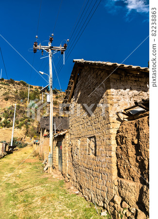 Antacocha, typical Peruvian village in the Andes 82238863