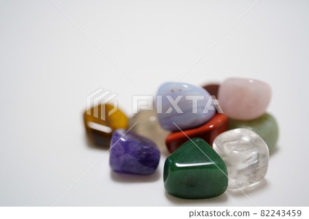 Colorful semi-precious stones 82243459