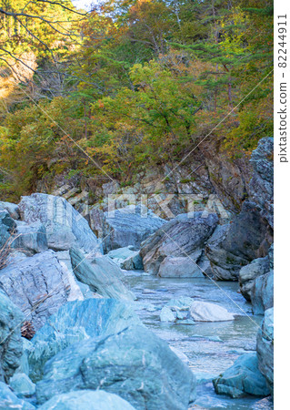 三巴溪峽 三巴溪秋景 82244911