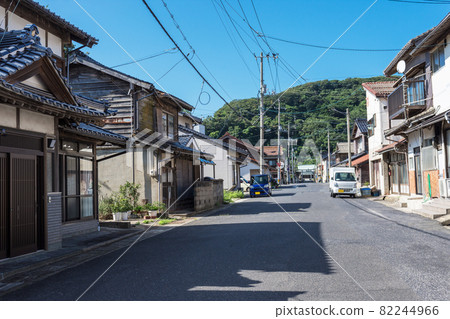 Shimane Peninsula 42ura Ekumoura's old townscape 82244966