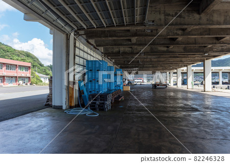 Shimane Peninsula 42ura Summer Ekumo Fishing Port (Etomo) 82246328