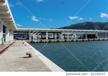 島根半島 42ura 夏季江雲漁港(江戶) 島根半島 42ura 夏季江雲漁港(江戶) 82246337