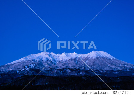 Mt. Ontake / Winter (dawn) Mt. Ontake / Winter (dawn) 82247101