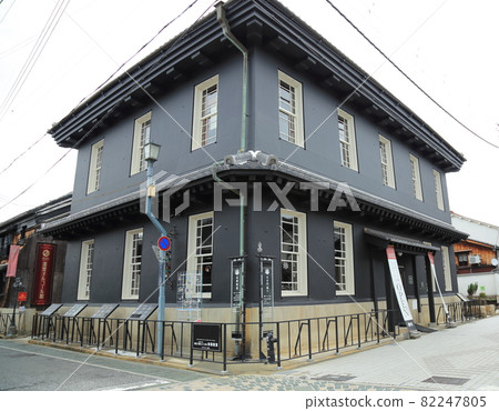 滋賀縣長濱市街景[黑壁玻璃店] 82247805