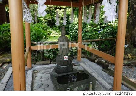 Jakushido well Jakushido well 82248286