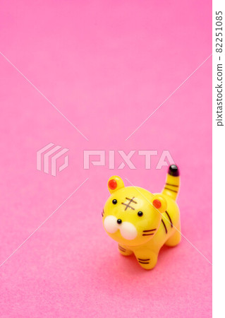 生肖材質虎 82251085