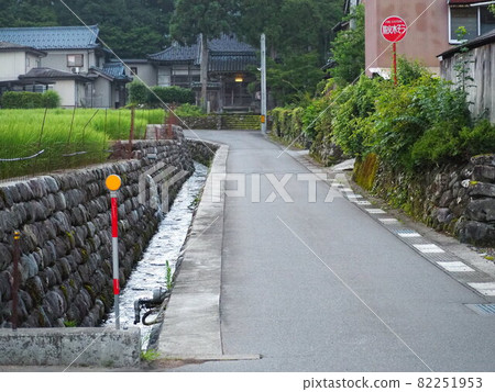 鄉村晨景 82251953