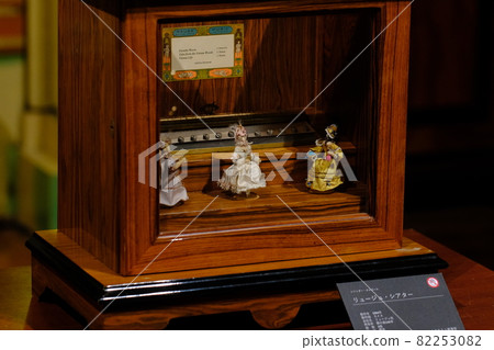 ROKKO森林聲音博物館古董音樂盒 ROKKO森林聲音博物館古董音樂盒 82253082