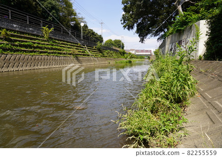 Ebina Kanuki River Ebina Kanuki River 82255559