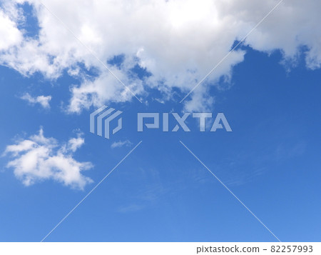 Blue sky Blue sky 82257993