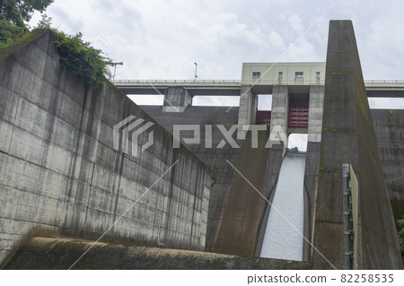 Water discharge from Juo Dam, Hitachi City, Ibaraki Prefecture Water discharge from Juo Dam, Hitachi City, Ibaraki Prefecture 82258535