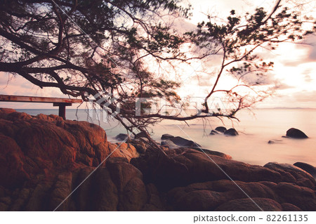 Amazing Twilight gold light at the Sea and beach on Munnok Island, Thailand. 82261135