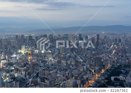 [Osaka] Night view of Osaka city from Abeno Harukas 82267361