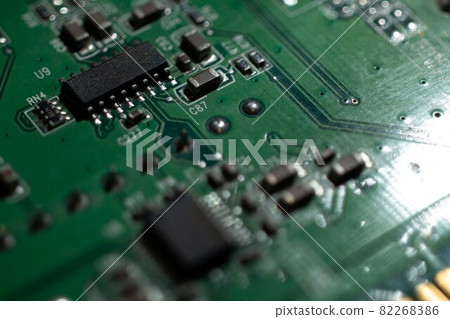 Electronic Substrate with Semiconductors-Spotlight Electronic Substrate with Semiconductors-Spotlight 82268386