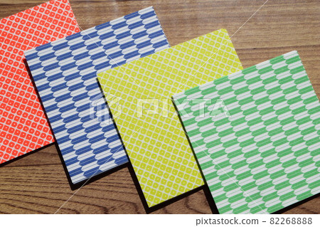 Chiyogami日本紙摺紙背景素材 82268888