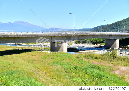 View toward Mt. Asama from the vicinity of Sanjo Ohashi / Chikuma River (Saku City, Nagano Prefecture) [2021.9] 82270497