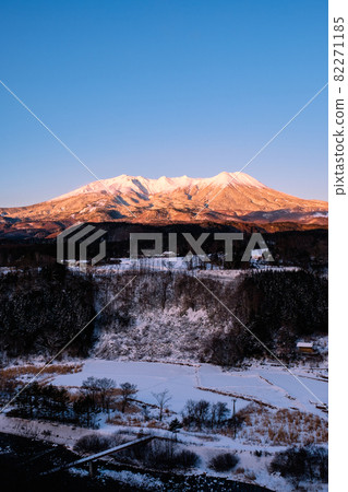 禦嶽山 / 冬天(黎明) 禦嶽山 / 冬天(黎明) 82271185