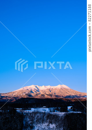禦嶽山 / 冬天(黎明) 禦嶽山 / 冬天(黎明) 82271188