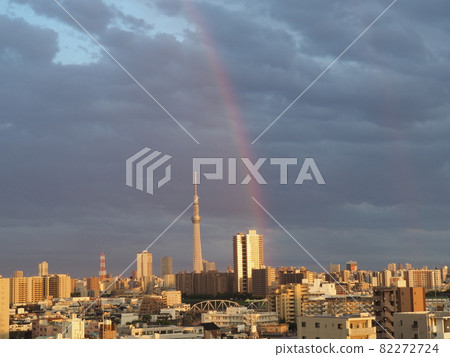 天空樹和彩虹 82272724