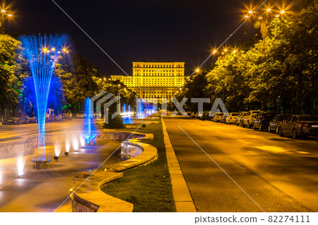 Romanian parliament in Bucharest 82274111