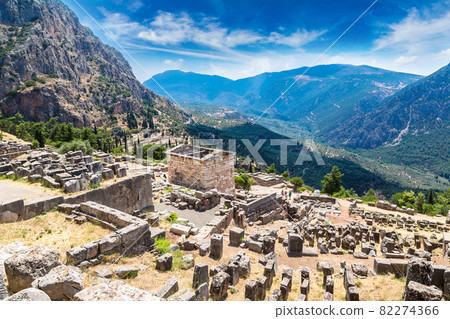 The Athenian treasury in Delphi 82274366