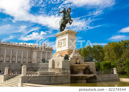 Monument of Philip IV of Spain in Madrid Monument of Philip IV of Spain in Madrid 82274544