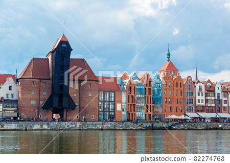Cityscape on the Vistula River in Gdansk, Poland. 82274768