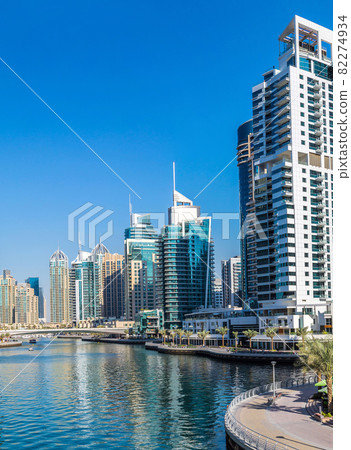 Panorama of Dubai marina 82274934