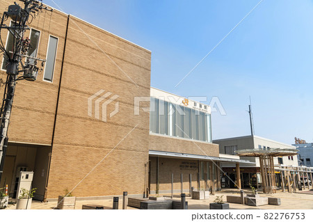 JR Tokaido Line Kusanagi Station / South Exit 82276753