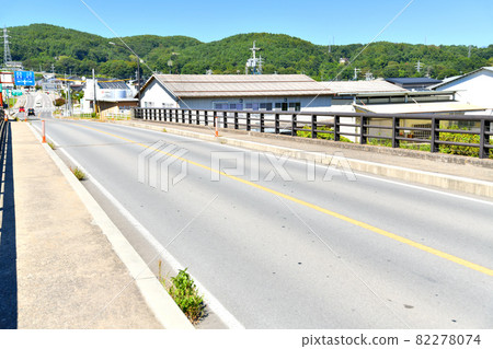 View toward Minamisaku Ohashi / Chikuma River National Highway 141 (Sakuho Town, Nagano Prefecture) [2021.9] 82278074
