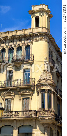 Old residential building at sunny day in Barcelona Old residential building at sunny day in Barcelona 82278831