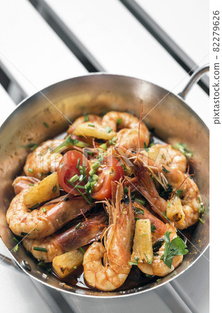 spicy sauteed asian stir fry king prawns with pineapple spicy sauteed asian stir fry king prawns with pineapple 82279626