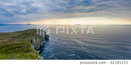 Flying towards Tory Island in County Donegal - Ireland Flying towards Tory Island in County Donegal - Ireland 82285153