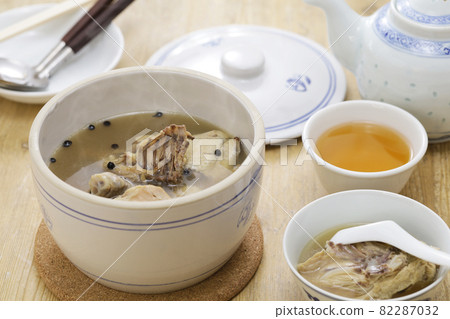 Chicken soup 82287032