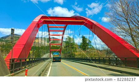 Blue sky and red bridge Blue sky and red bridge 82288237
