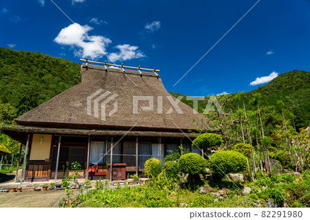 老民居茅草屋頂 82291980