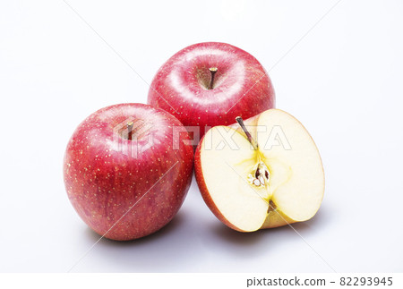 Red apples Freshly picked apples Healthy fruits Fruits San Fuji apples Red apples Freshly picked apples Healthy fruits Fruits San Fuji apples 82293945