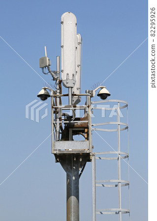 Cell phone tower 82295926