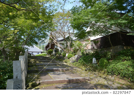 奈良縣葛城市的大摩寺奧院方法 82297847