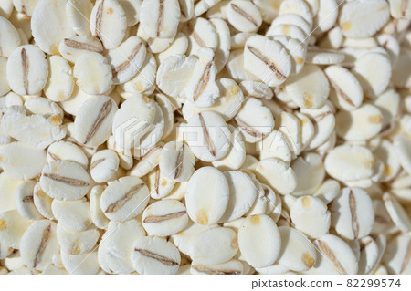 Barley (flattened barley): Healthy miscellaneous grains eaten in Japan. Rich in dietary fiber 82299574