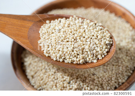 Echinochloa esculenta (scientific name: Echinochloa esculenta), an ancient Japanese miscellaneous grain. Growing up in cold climates 82300591